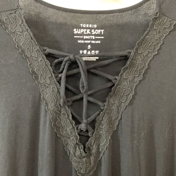 Super Soft Knits Size 5 pullover lightweight top with shoelace tie - Picture 5 of 6